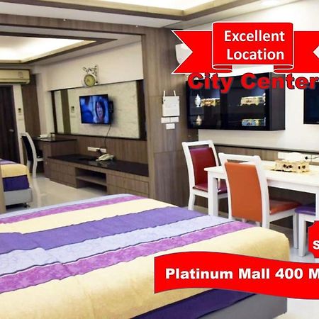 Family Suite Room Pratunam Банкок Екстериор снимка