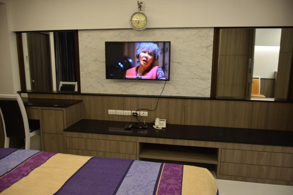 Family Suite Room Pratunam Банкок Екстериор снимка