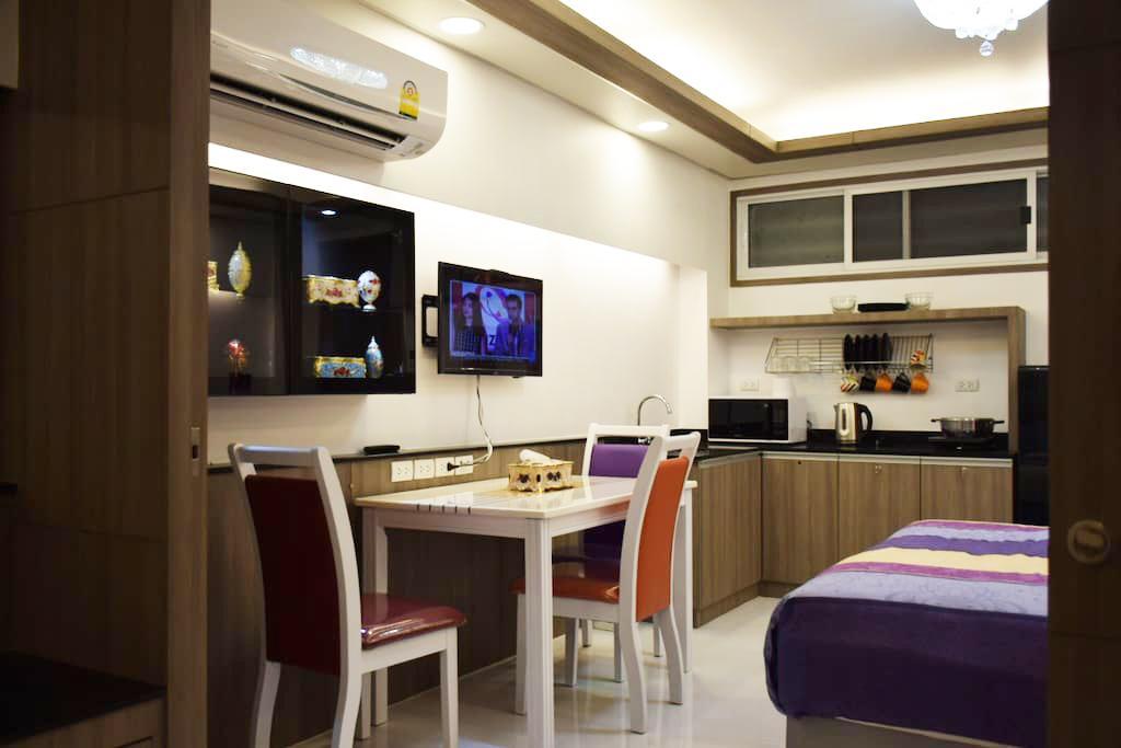 Family Suite Room Pratunam Банкок Екстериор снимка
