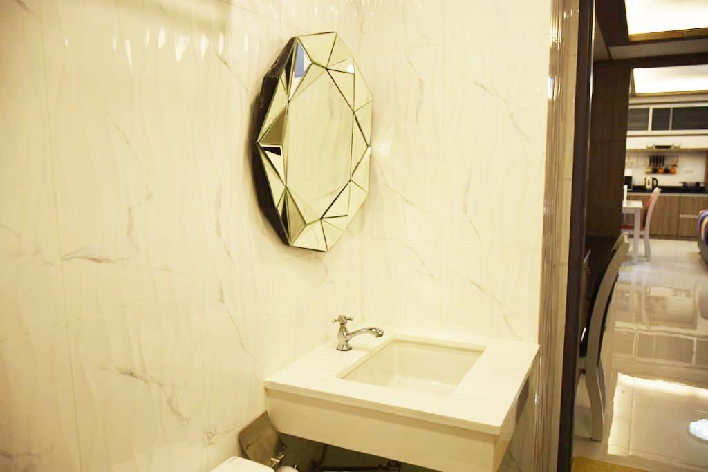 Family Suite Room Pratunam Банкок Екстериор снимка
